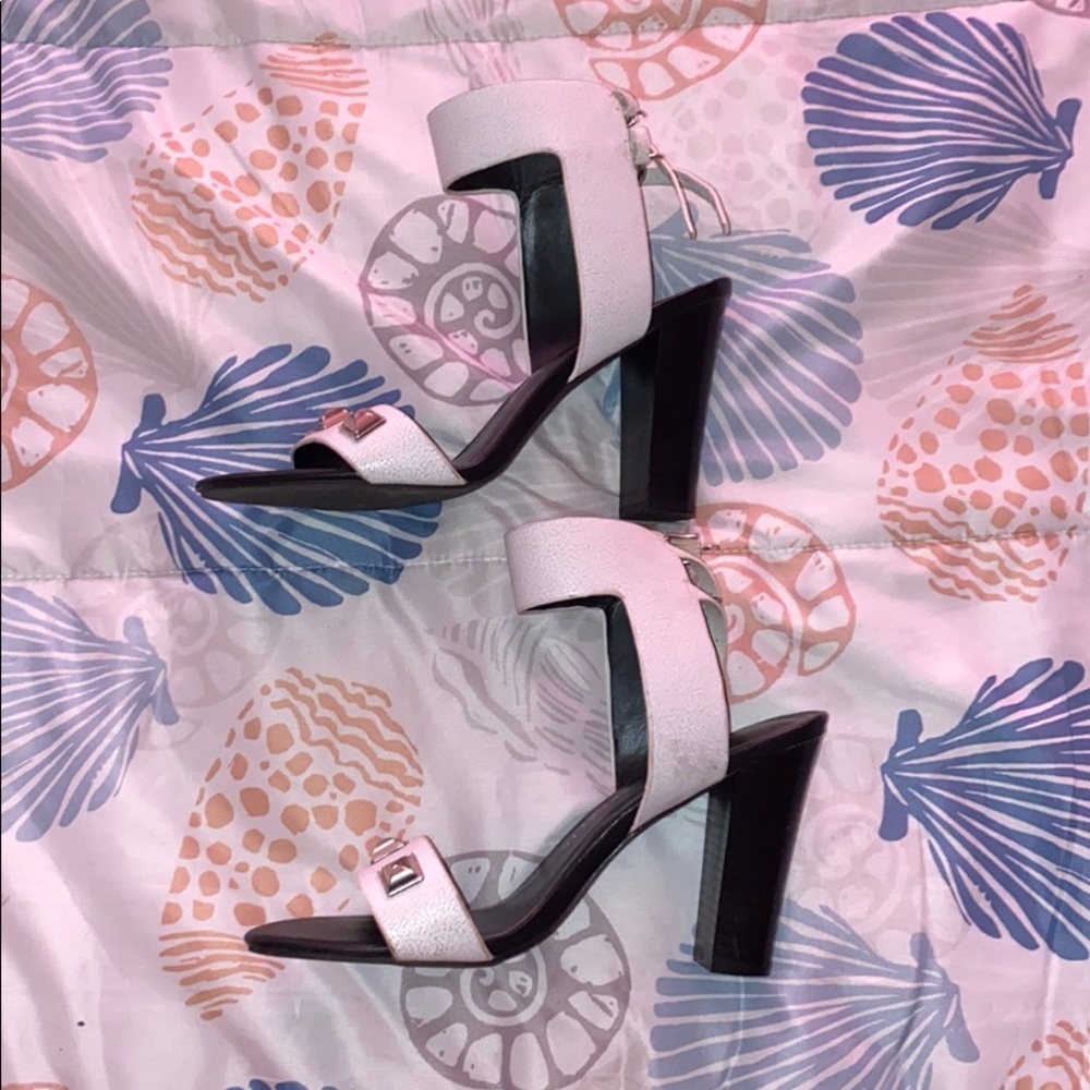 Rock and republic heels - Picture 3 of 3